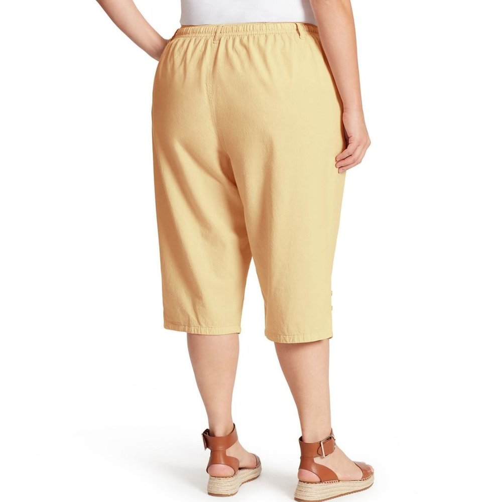 Gloria Vanderbilt Brit Dolphin Hem Capri Pants 2X - Picture 3 of 12